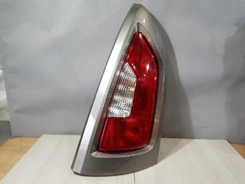 Rear Used OEM Tail Light - Kia Soul 2013 Lens and housing right - Combination Tail Light, RH OEM 924202K500