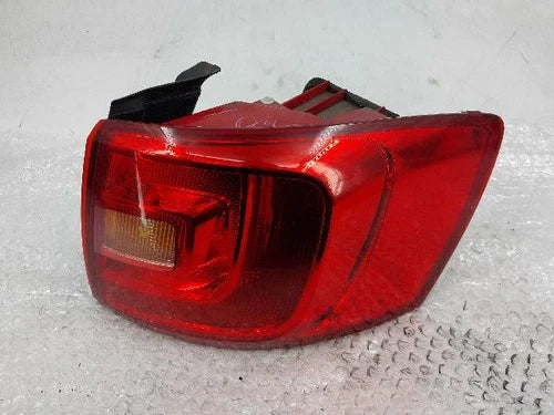 Rear tail light outer right compatible with Volkswagen Jetta 1.6 2012, genuine OEM replacement part 5C6945096E