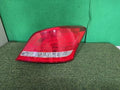Right rear tail light assembly compatible with Hyundai Equus 2012, genuine OEM replacement part 924023N000R