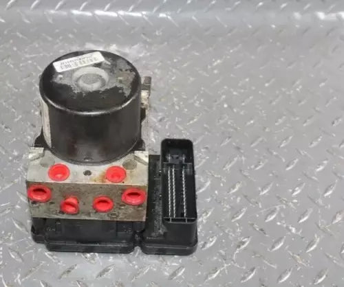 Bomba/Módulo ABS OEM usada para 2013 2014 Dodge Challenger
