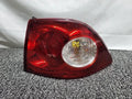 Refacción OEM Usada - Conjunto de faros/calaveras traseros combinados Kia 2007 OEM 924022G005