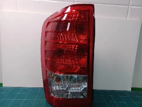 Conjunto de faro/calavera trasero izquierdo para Kia Carnival 2010, pieza original OEM 92401 4J000