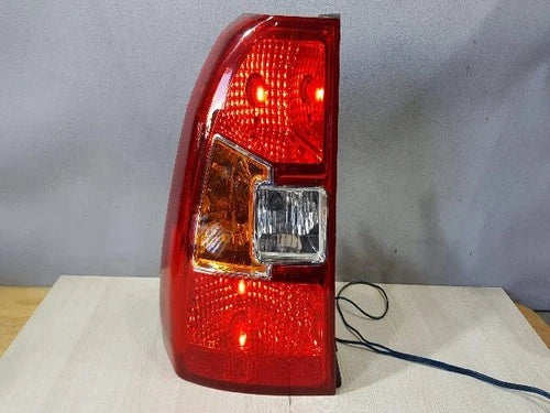 Left rear tail light assembly compatible with Kia Sportage 2010, genuine OEM replacement part 92401 1F550