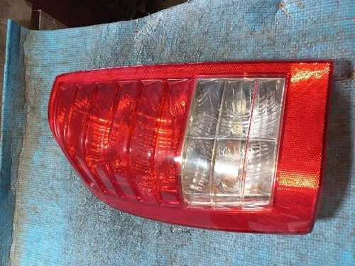 Left rear tail light assembly compatible with Kia Carnival 2011, genuine OEM replacement part 92401 4J000