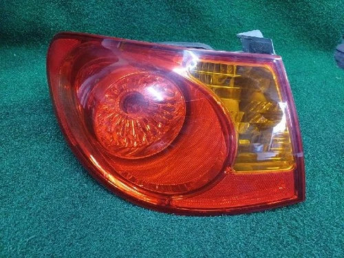 Left rear tail light assembly compatible with Hyundai Elantra 2007, genuine OEM replacement part 92401 2H000