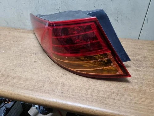 Rear combination tail light assembly (left) compatible with Kia K5 2013, OEM 92401 2T000
