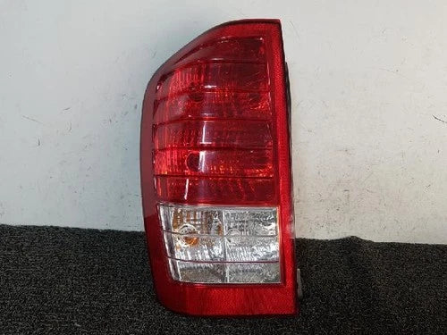 Conjunto de faro/calavera trasero izquierdo para Kia Carnival 2009, pieza original OEM 92401 4J000