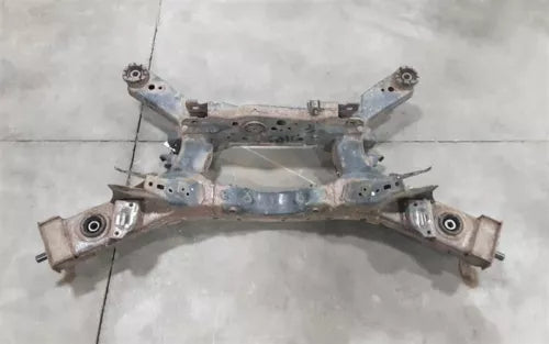 Refacción OEM Usada - Travesaño del subchasis de suspensión trasera AWD 4x4 para Nissan Pathfinder 2013-2020 OEM