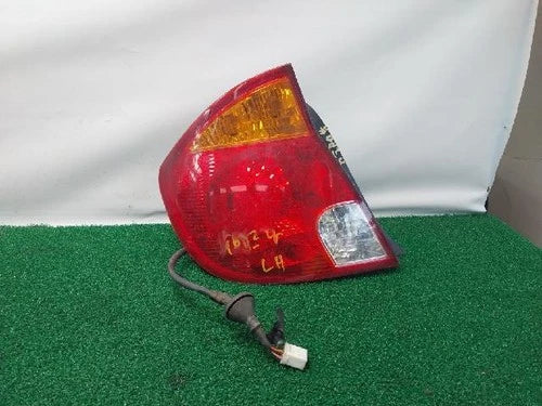 Left rear tail light compatible with Hyundai Accent 2004, genuine OEM replacement part 92401-257