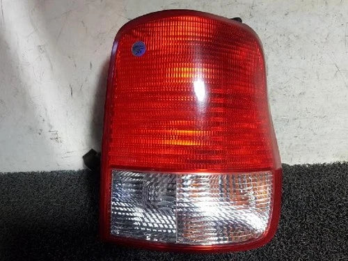 Rear combination tail light assembly (right) compatible with Kia Carnival 2002, OEM 0K53A 51150