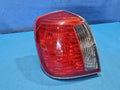 Left rear tail light assembly compatible with Hyundai Azera 2003, genuine OEM replacement part 92405 39500