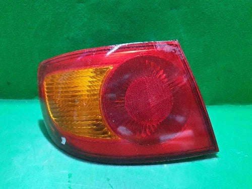 Left rear tail light assembly compatible with Hyundai Elantra 2001, genuine OEM replacement part 92401 2D200
