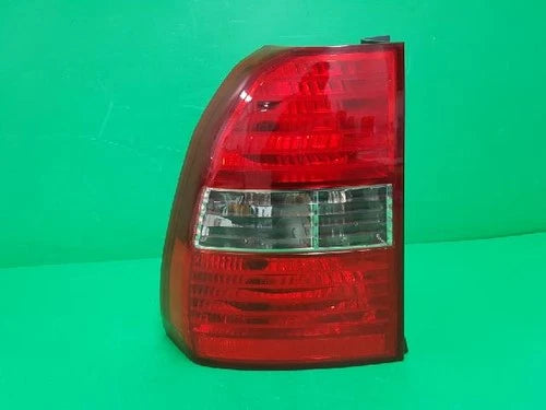 Left rear tail light assembly compatible with Kia Sportage 2006, LH OEM 92401, 1F001