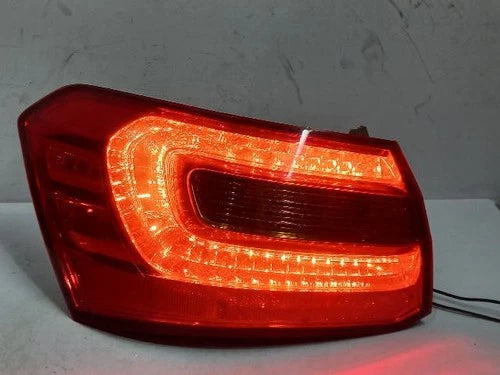 Left outer rear tail light assembly compatible with Kia Cadenza 2012, genuine OEM replacement part 924013R000