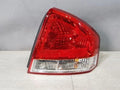 Refacción OEM Usada - Conjunto de faros/calaveras traseros combinados Kia 2007 OEM 924022F300
