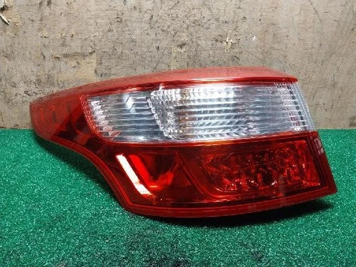 Renault Korea SM5 2010 Combination Tail Light (left side/driver side) OEM 265550030R