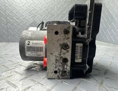 Bomba/Módulo ABS OEM usada para 2013-2014 Ford F150 4x2 | 2C215-AC - 4X2