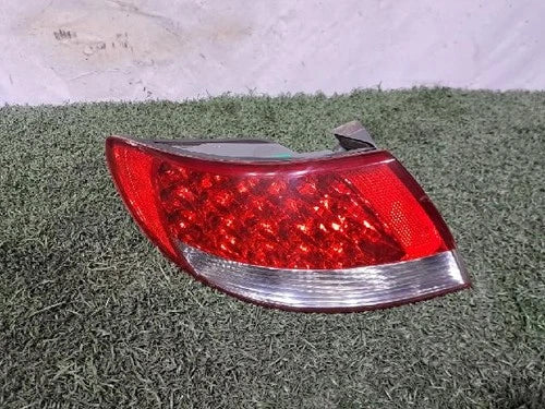 Left rear combination tail light assembly compatible with Hyundai Azera 2007, genuine OEM replacement part 92401 3L001