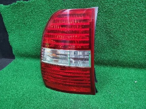 Left rear tail light assembly compatible with Kia Sportage 2006, LH OEM 92401, 1F001