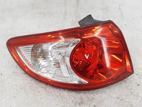 Rear combination tail light (outer left) compatible with Hyundai Santa Fe 2008, genuine OEM replacement part 92401 2B000