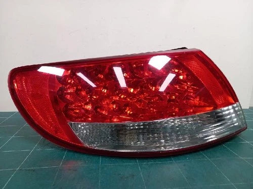 Left rear combination tail light assembly compatible with Hyundai Azera 2008, genuine OEM replacement part 92401 3L001