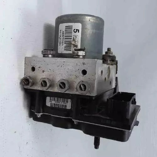 Bomba/Módulo ABS OEM usada para 2009 Lincoln MKS | 2C215-BA