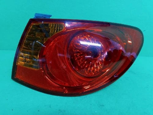 Right rear tail light compatible with Hyundai Elantra 2008, genuine OEM replacement part 92402 2H000