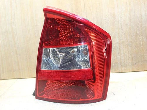 Conjunto de faro/calavera trasero derecho Kia 2006, pieza original OEM 924022F0