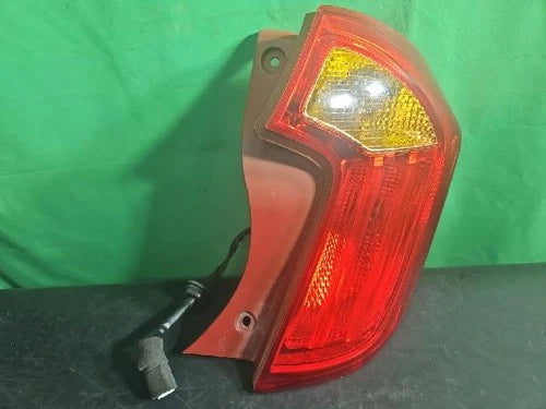 Right rear combination tail light assembly OEM 92402 1Y000 compatible with Kia Picanto 2016