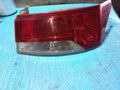 Conjunto de faro/calavera trasero exterior derecho (OEM) Kia 2012, 92402 1M300