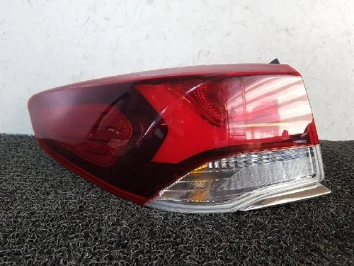 Left rear tail light assembly (combination) compatible with Hyundai LF 2023, genuine OEM replacement part 92401 3S010
