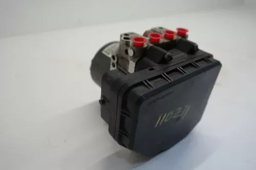 Bomba/Módulo ABS OEM usada para Nissan Pathfinder 2016 | BRAKE - 4X2 FWD
