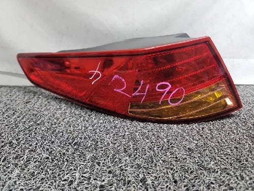 Left rear combination tail light assembly compatible with Kia K5 2013, genuine OEM replacement part 92401 2T000