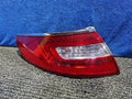 Left rear tail light assembly compatible with Hyundai Azera 2014, genuine OEM replacement part 92403 3V000
