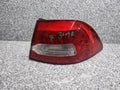 Conjunto de faro/calavera trasero combinado derecho Kia 2010 OEM 92402 2G500