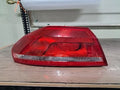 Used OEM Part - Lamp socket rear OEM compatible with Volkswagen Passat 1.8 FSI 2013 (part n.° 561945257)