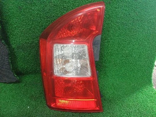 Rear combination tail light assembly (left) compatible with Kia Carens 2008, OEM 92401 1D000