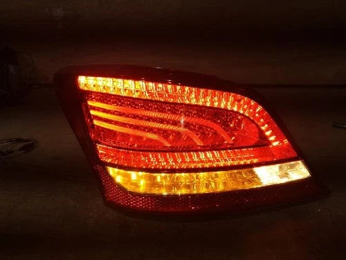 Rear combination tail light assembly (left) compatible with Hyundai Equus 2012, OEM 92401-3N000
