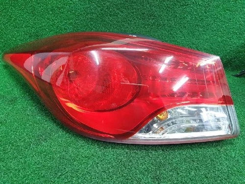 Left rear tail light assembly compatible with Hyundai Elantra 2011, genuine OEM replacement part 92401 3X000