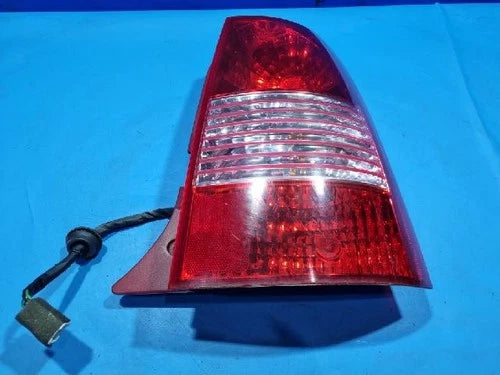 Right rear tail light assembly compatible with Kia Picanto 2008, genuine OEM replacement part 92402 07000