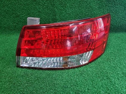 Hyundai NF 2006 Combination Tail Light (assembly rear lamp / tail combination light of the right side) OEM 92402 3K000
