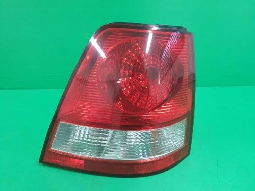 Right rear tail light assembly compatible with Kia Sorento 2004, RH OEM 92402, 3E000