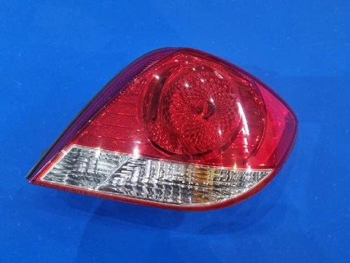 Right outer rear tail light assembly (OEM) Hyundai Azera 2005, part number 92402 2C500
