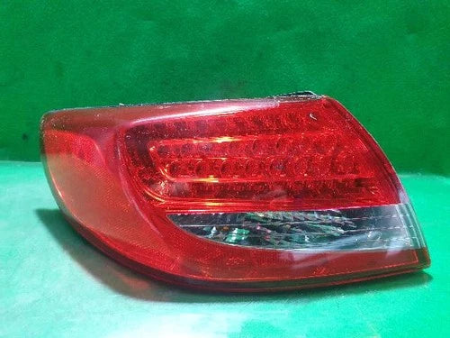 Left rear combination tail light compatible with Hyundai Azera 2010, genuine OEM replacement part 92401 3L500