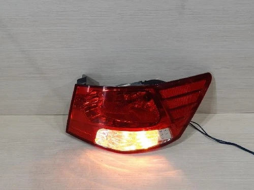 Conjunto de faro/calavera trasero exterior derecho para Kia 2009, pieza original OEM 924021M000