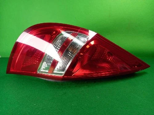 Conjunto de faro/calavera trasero izquierdo para Hyundai i30 2008, pieza original OEM 92401 2L000