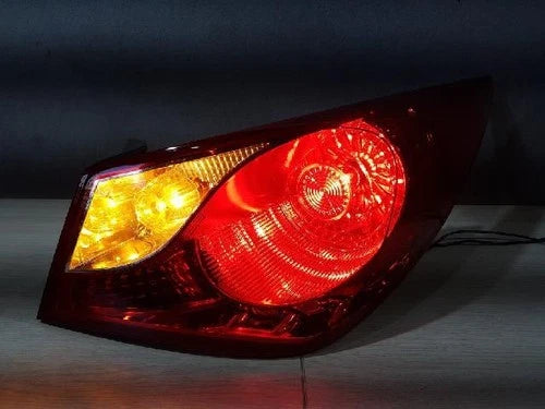 Right outer rear tail light assembly Hyundai YF 2010 OEM 92402 3S000