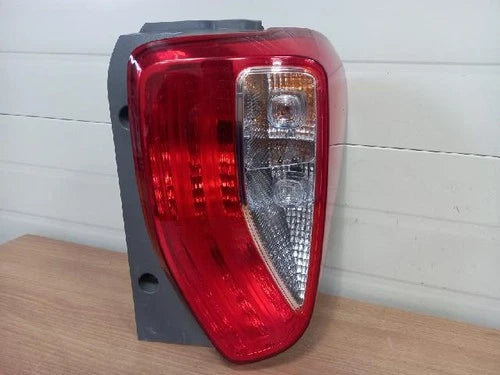 Right rear combination tail light assembly compatible with Kia Ray 2016, genuine OEM replacement part 92402 A3000