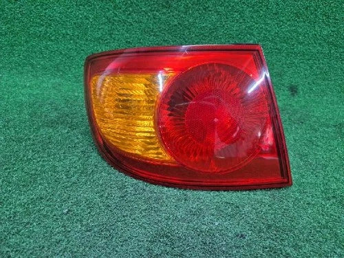 Rear combination tail light Hyundai Elantra 2002 (driver side) left (driver side) OEM 92401-2D2
