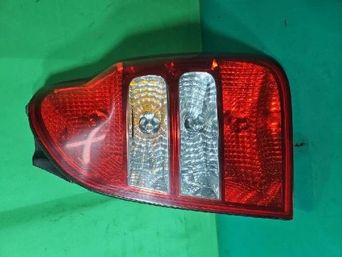 Right rear combination tail light assembly compatible with Hyundai Elantra 2005, genuine OEM replacement part 92402 H1510